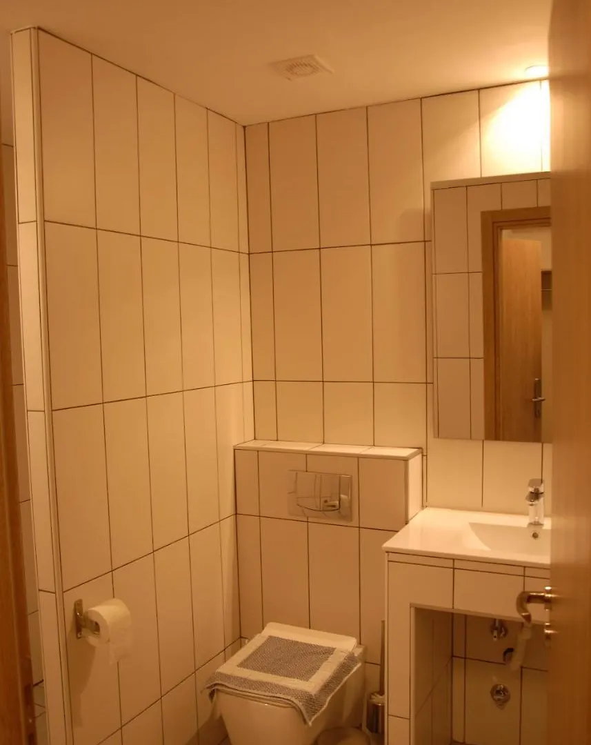 **  Citizen 9 Bed & Breakfast Thessaloniki Greece